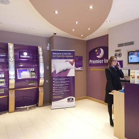 Premier Inn Manchester Bury Luaran gambar