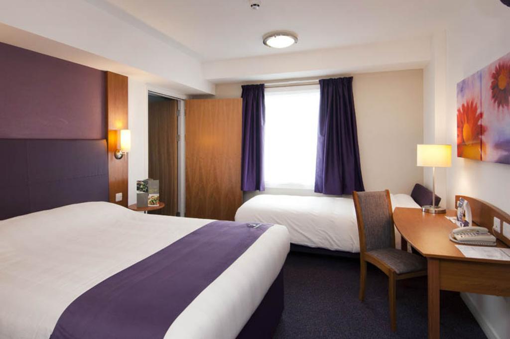 Premier Inn Manchester Bury Bilik gambar