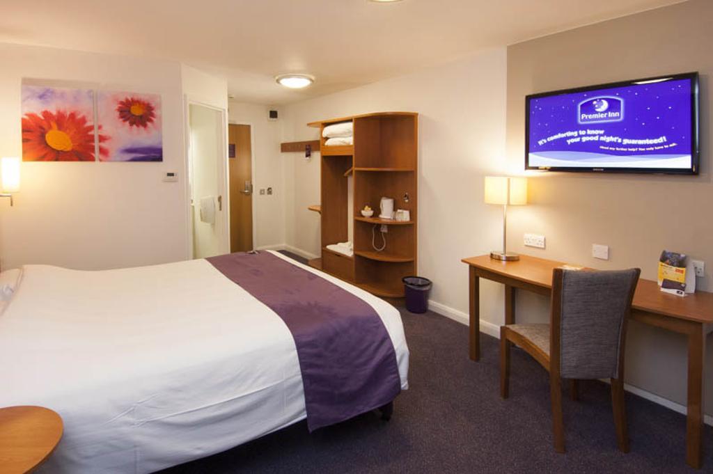 Premier Inn Manchester Bury Luaran gambar